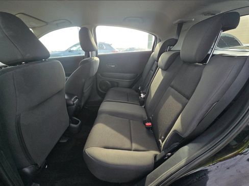 Used 2021 Honda HR-V LX image 13