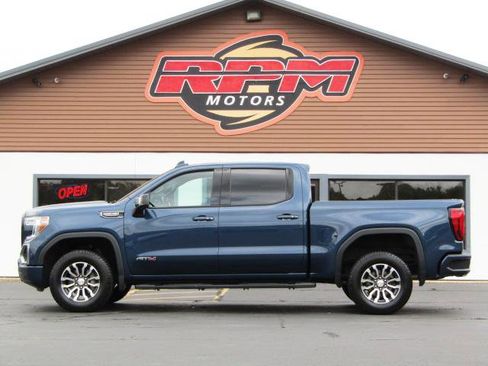 Used 2019 GMC Sierra 1500 AT4 w/ AT4 Premium Package image 4
