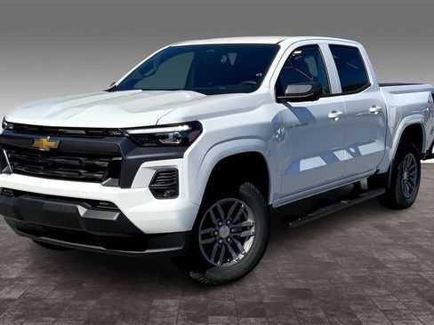 New 2026 Chevrolet Colorado LT w/ LT Convenience Package image 2