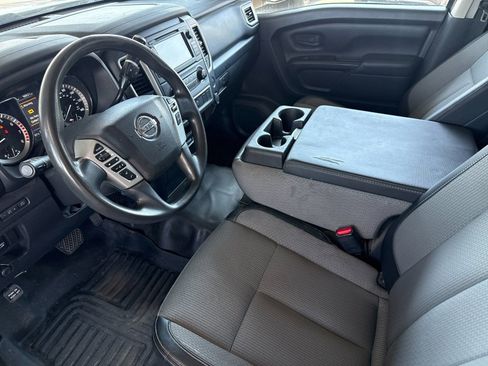 Used 2019 Nissan Titan S w/ S Utility Package RWD image 9