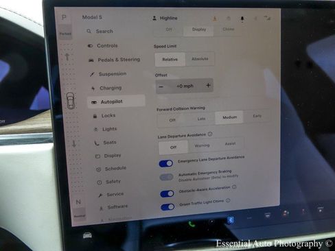 Used 2023 Tesla Model S REFRESH image 31