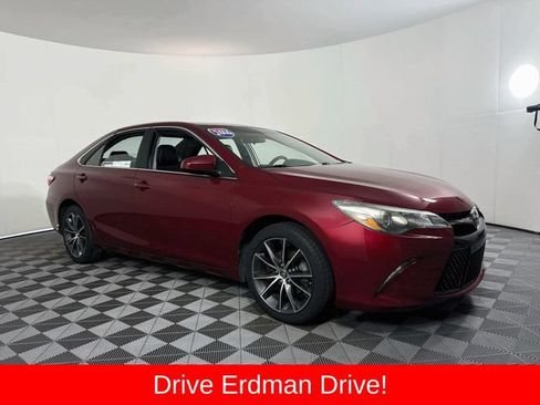 Used 2016 Toyota Camry XSE w/ Moonroof Package FWD image 1