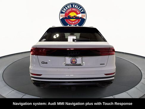 Used 2021 Audi Q8 Premium Plus image 7