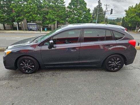 Used 2012 Subaru Impreza 2.0i AWD/4WD image 2