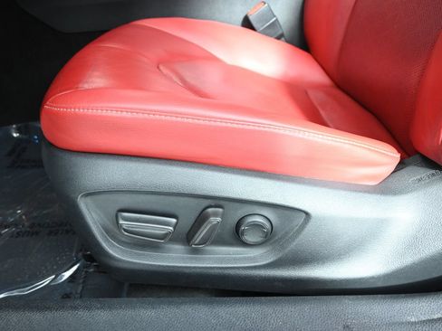 Used 2022 Toyota Camry XSE FWD image 21