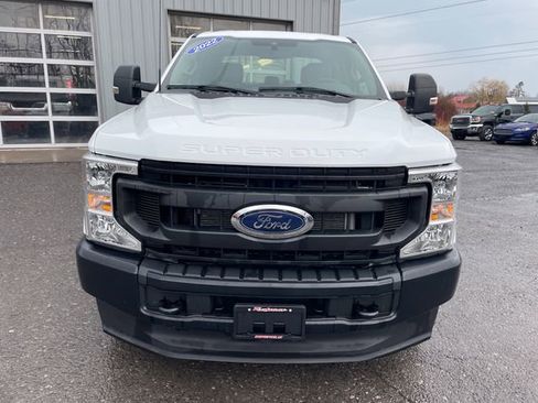 Used 2022 Ford F250 XL w/ Power Equipment Group image 2