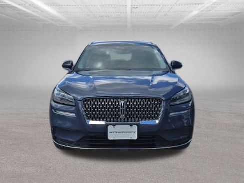 Used 2022 Lincoln Corsair AWD w/ Premium Package image 2