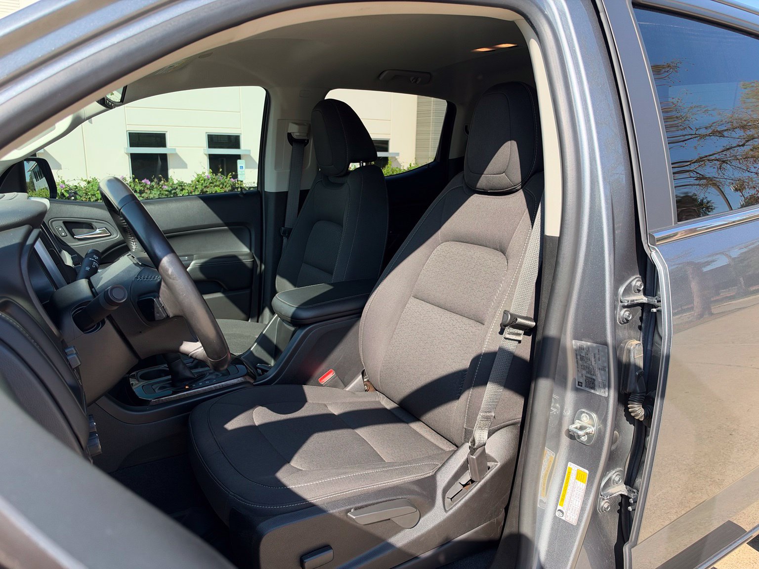 Used 2020 GMC Canyon SLE w/ Driver Alert Package AWD/4WD image 12