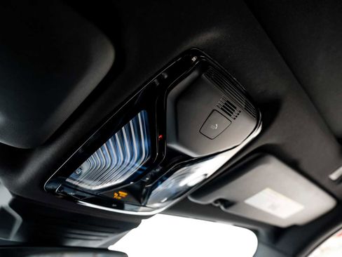 Used 2026 BMW X5 M60i image 24