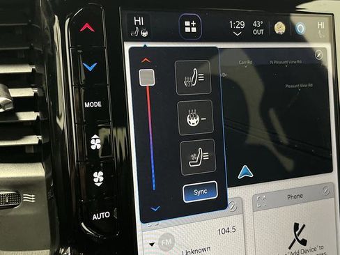 Used 2023 RAM 1500 Limited w/ Trailer Tow Group image 8