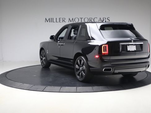 Certified 2022 Rolls-Royce Cullinan w/ Dark Exterior Package image 7
