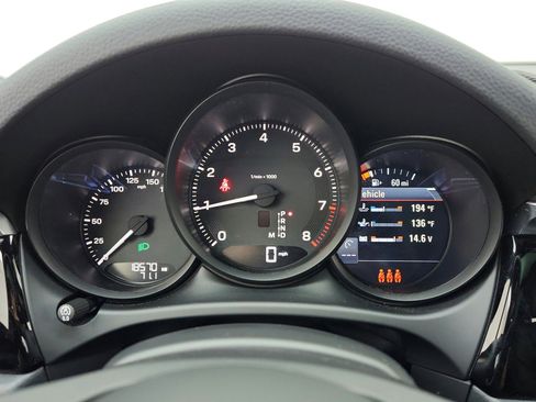 Used 2024 Porsche Macan Turbo AWD/4WD image 16