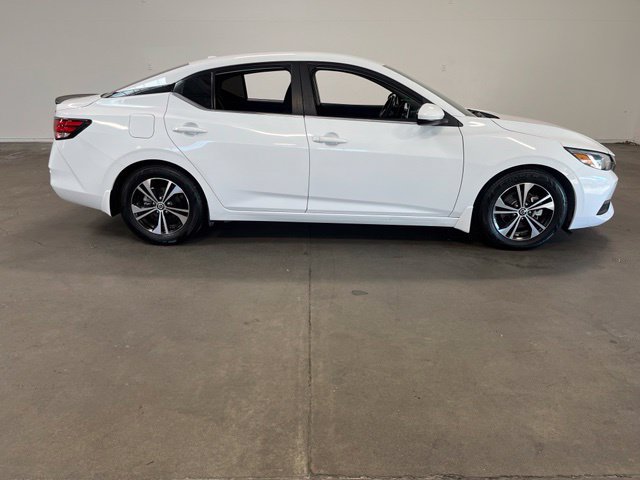 Used 2021 Nissan Sentra SV FWD image 2