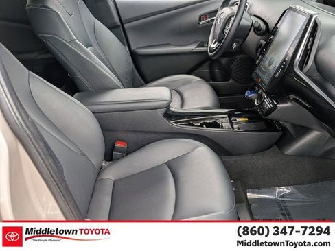 Certified 2020 Toyota Prius Prime Limited FWD image 37