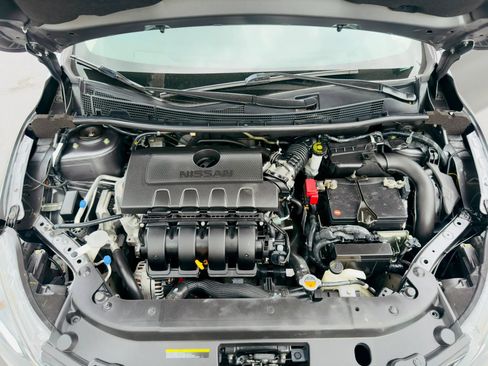 Used 2019 Nissan Sentra S FWD image 17