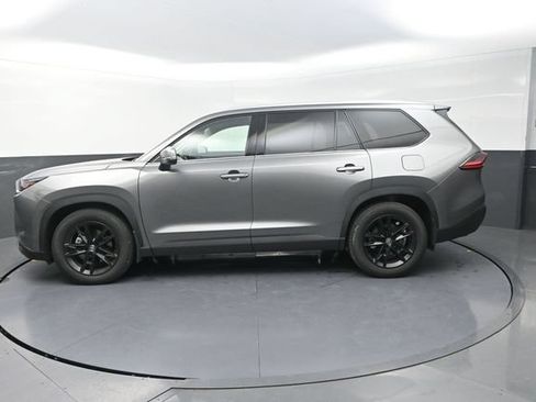 Used 2026 Toyota Grand Highlander AWD image 4