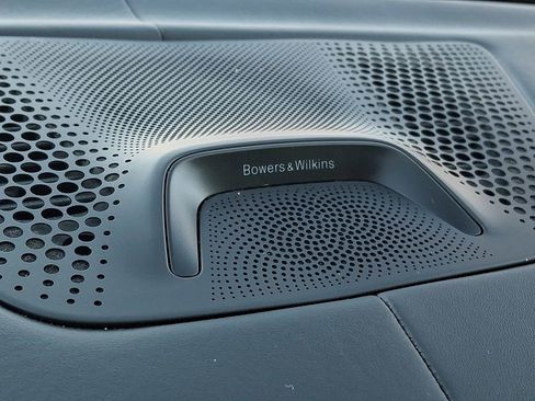 Certified 2023 BMW X5 M Base w/ Executive Package image 24