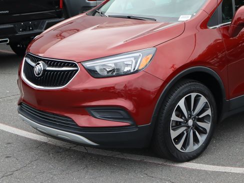 Used 2021 Buick Encore Preferred w/ Safety Package AWD/4WD image 6