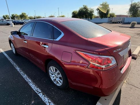 Used 2013 Nissan Altima 2.5 S FWD image 7