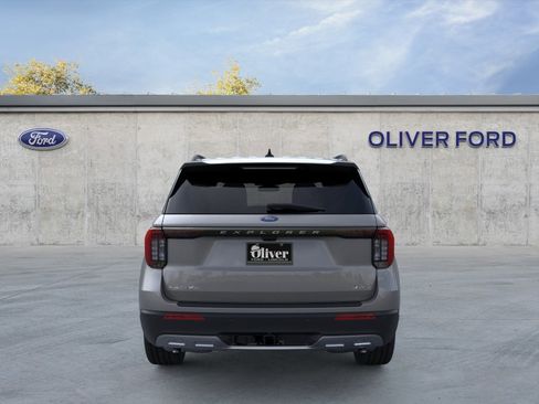 New 2026 Ford Explorer Active w/ Active Comfort Package AWD/4WD image 6