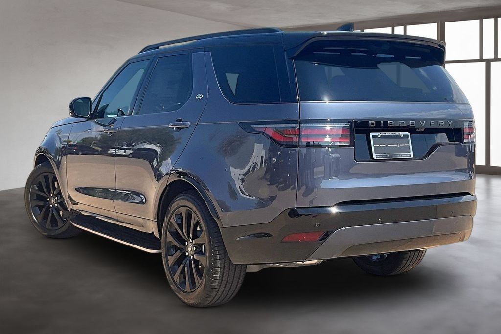 New 2026 Land Rover Discovery Dynamic SE AWD/4WD image 3