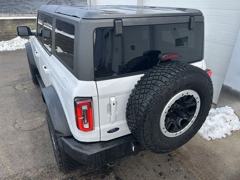 Used 2023 Ford Bronco Outer Banks w/ Sasquatch Package image 4