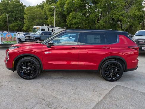 New 2025 Mitsubishi Outlander SEL Black Edition image 7