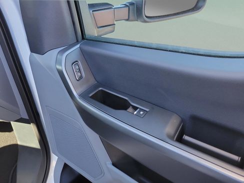 New 2025 Ford F350 XLT w/ FX4 Off-Road Package image 8