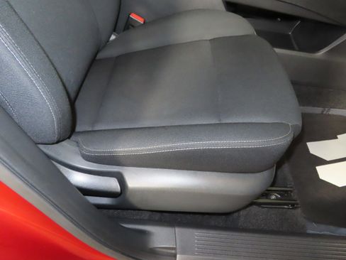 Certified 2023 Nissan Rogue S image 36