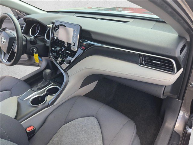 Used 2021 Toyota Camry LE FWD image 21