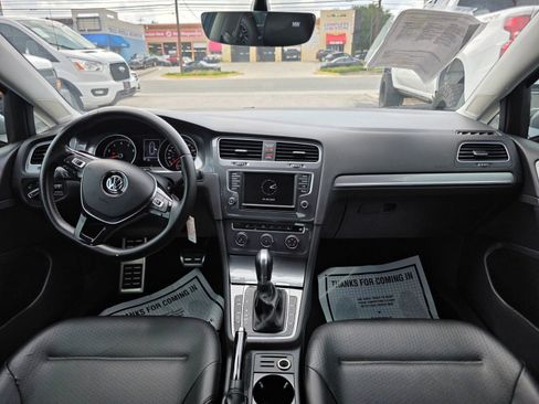 Used 2017 Volkswagen Golf Alltrack S AWD/4WD image 15