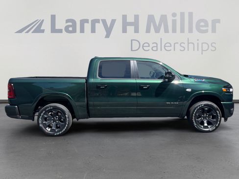 New 2026 RAM 1500 Big Horn AWD/4WD image 6