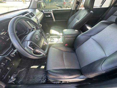 Used 2021 Toyota 4Runner SR5 Premium AWD/4WD image 37