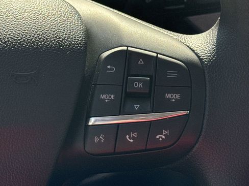 New 2025 Ford Maverick XLT image 25