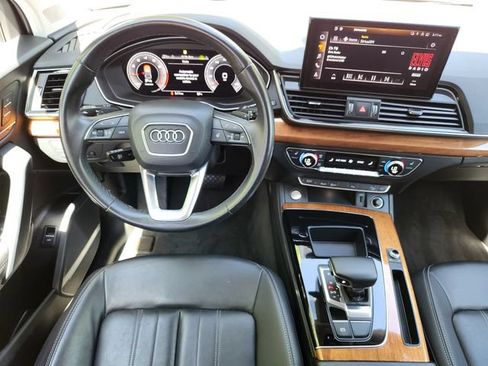 Used 2023 Audi Q5 2.0T Premium Plus w/ Premium Plus Package AWD/4WD image 25