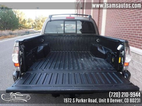 Used 2013 Toyota Tacoma 4WD Double Cab V6 AT (Natl) w/ TRD Sport Pkg image 28