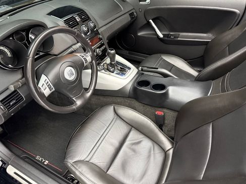 Used 2008 Saturn Sky Red Line RWD image 15