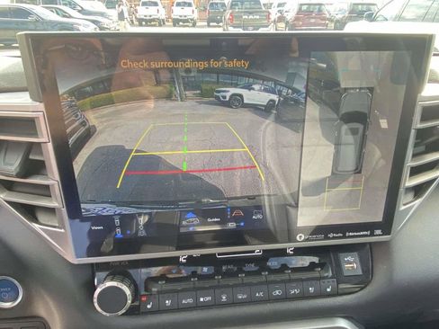 Used 2024 Toyota Sequoia Limited image 19