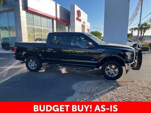 Used 2017 Ford F150 XLT w/ Equipment Group 302A Luxury AWD/4WD image 2