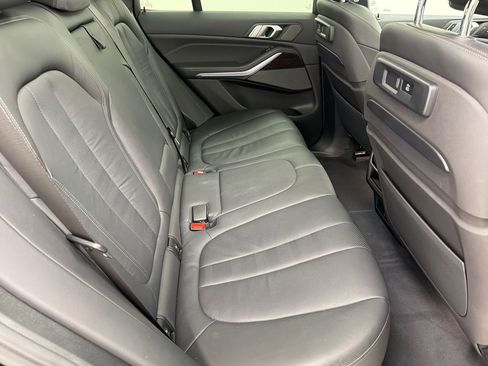 Used 2019 BMW X5 xDrive40i w/ M Sport Package AWD/4WD image 29