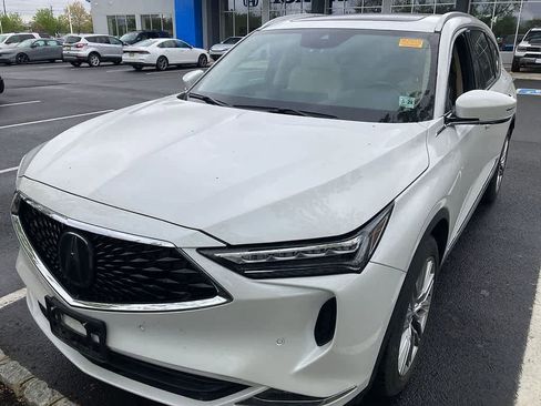 Used 2023 Acura MDX SH-AWD w/ Advance Package image 2
