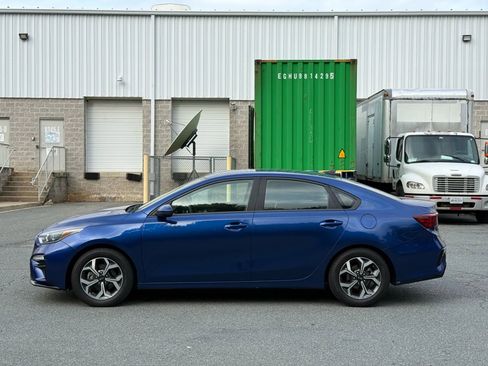 Used 2019 Kia Forte LXS image 10