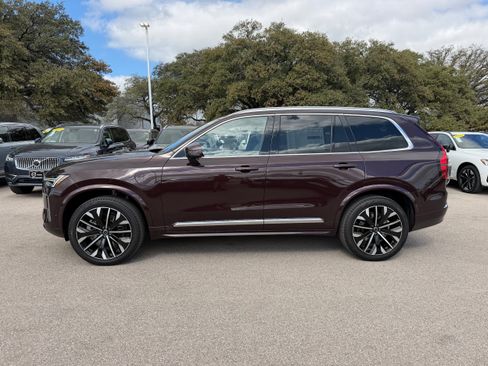 New 2026 Volvo XC90 T8 Plus AWD/4WD image 3