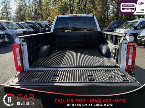 Used 2025 Ford F250 XLT image 7