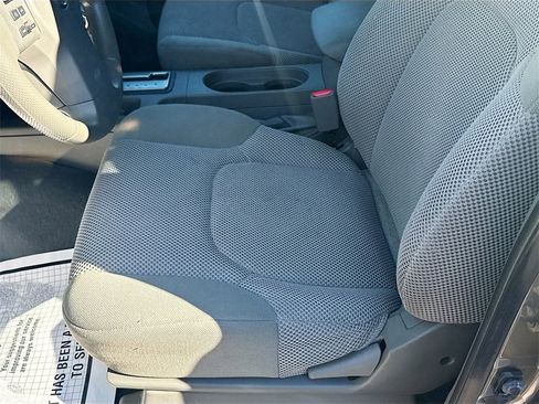 Used 2019 Nissan Frontier SV image 21