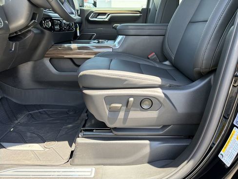 New 2026 Chevrolet Silverado 3500 LT w/ All Star Edition AWD/4WD image 15