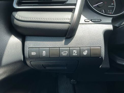 Used 2024 Toyota Camry SE FWD image 20