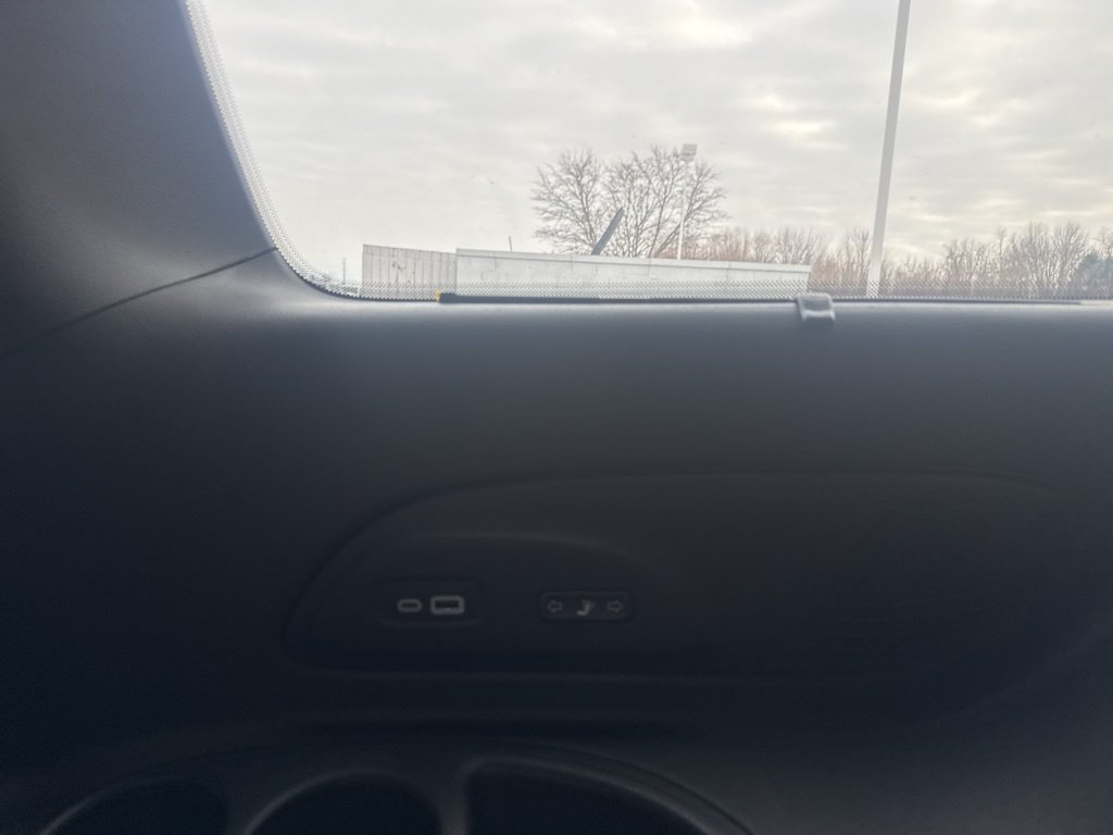 New 2026 Chrysler Pacifica Pinnacle AWD/4WD image 43
