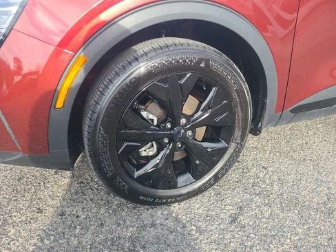 Used 2025 Kia Sportage X-Line w/ Premium Package image 9