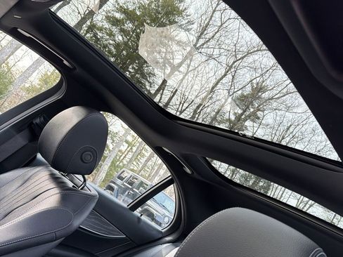 Used 2021 Mercedes-Benz E 350 4MATIC Sedan image 20